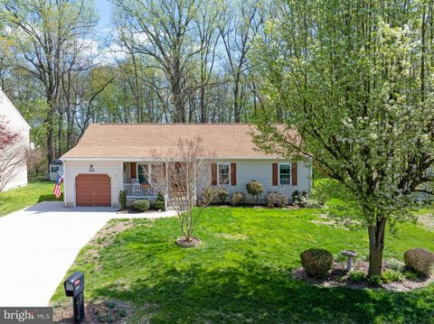 Photo of 7 Turningleaf Court, DOVER, DE 19904 (MLS # DEKT2045924)