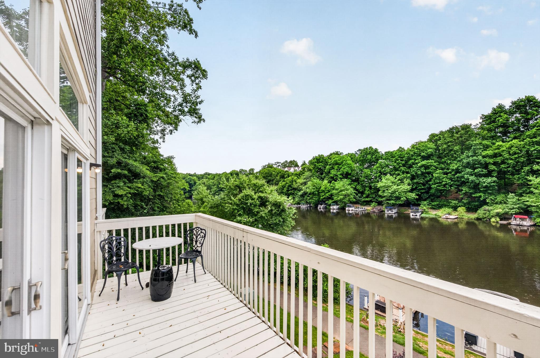 11103 LAKE CHAPEL LANE