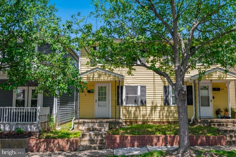 Townhouse For Rent - 319 Wolfe Street<br/> FREDERICKSBURG, VA 22401