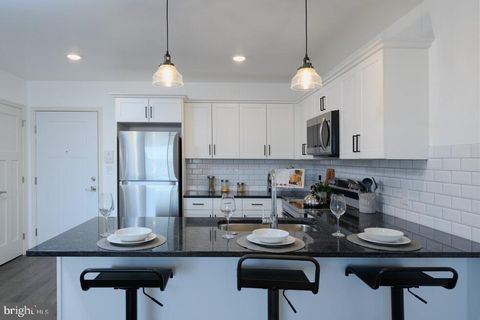 404 FOUNTAIN STREET 105 PHILADELPHIA PA 19128