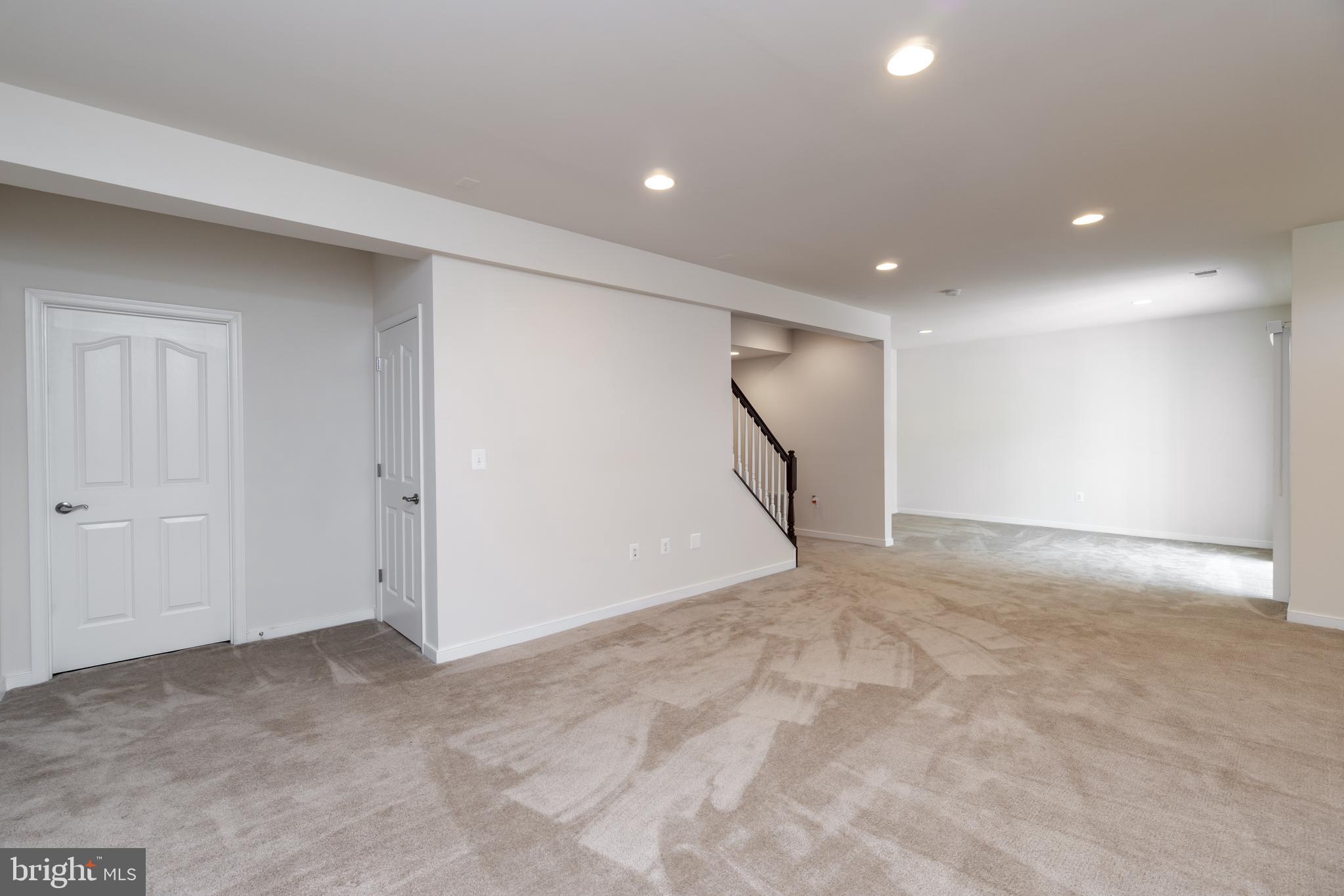 COLONIAL FORGE - Residential