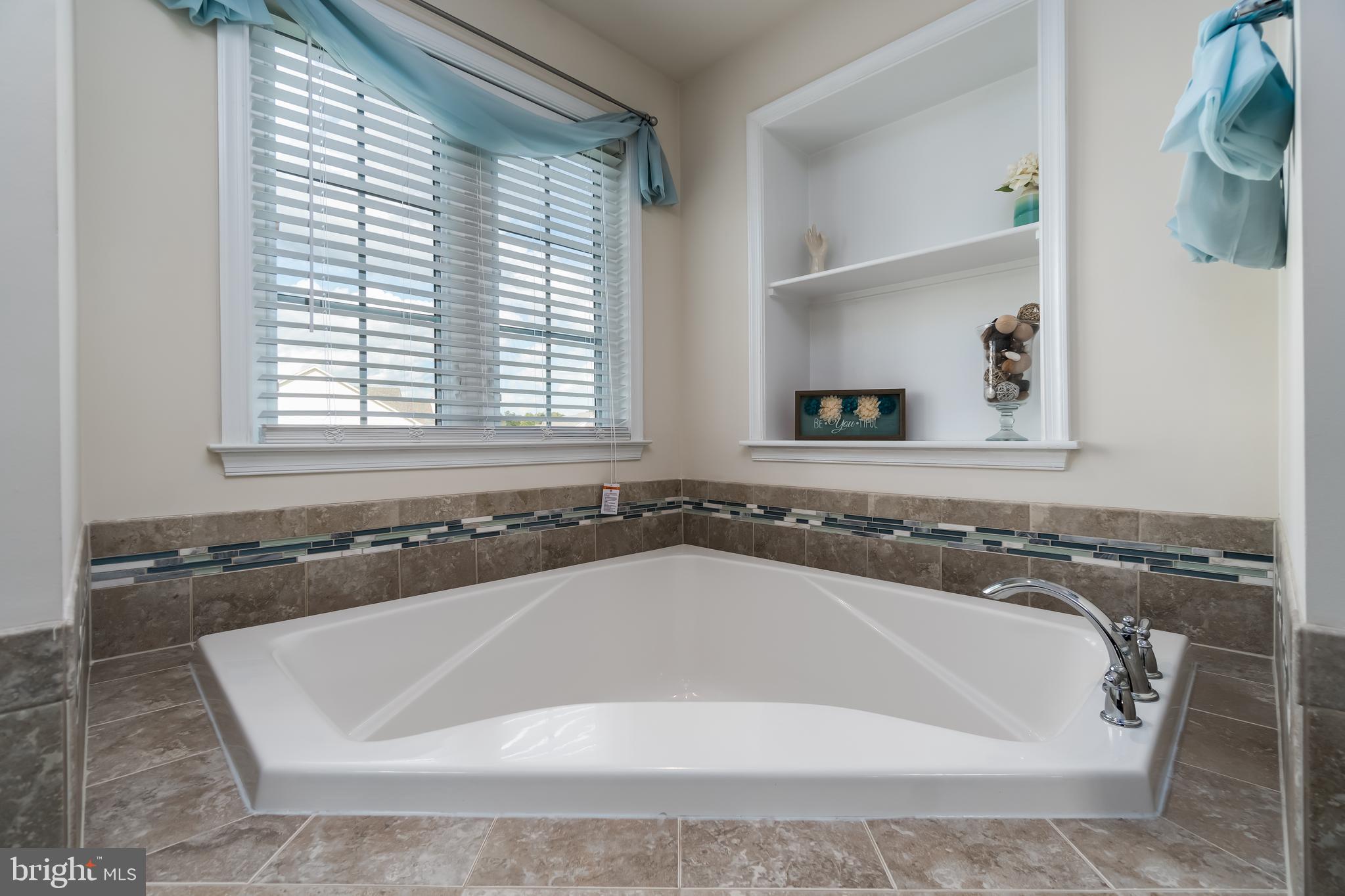 COLONIAL FORGE - Residential