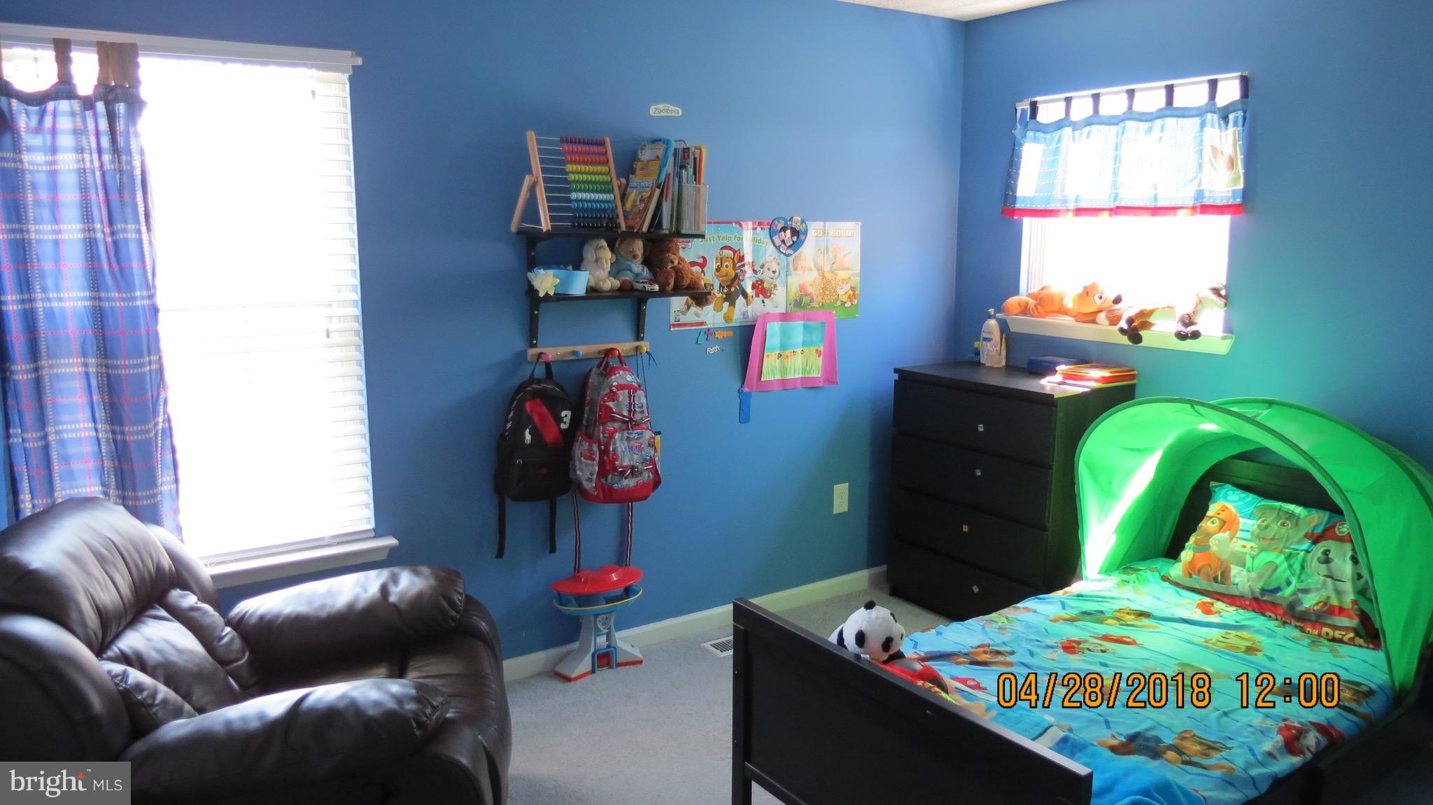 VISTA WOODS - Residential