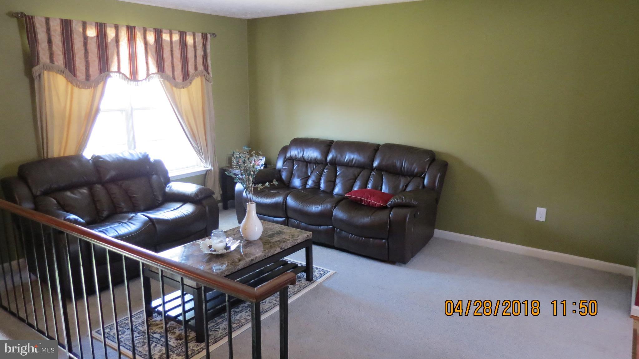 VISTA WOODS - Residential