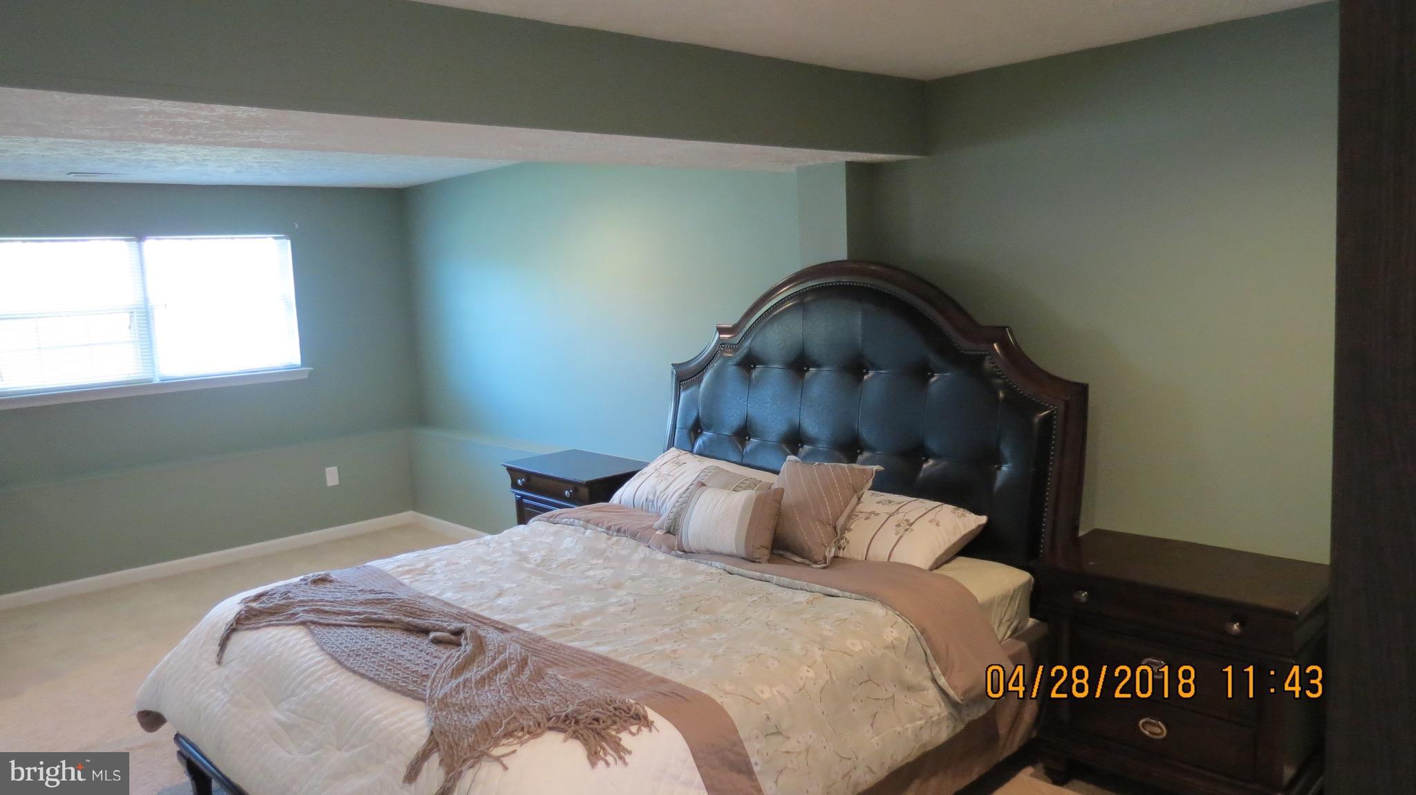 VISTA WOODS - Residential