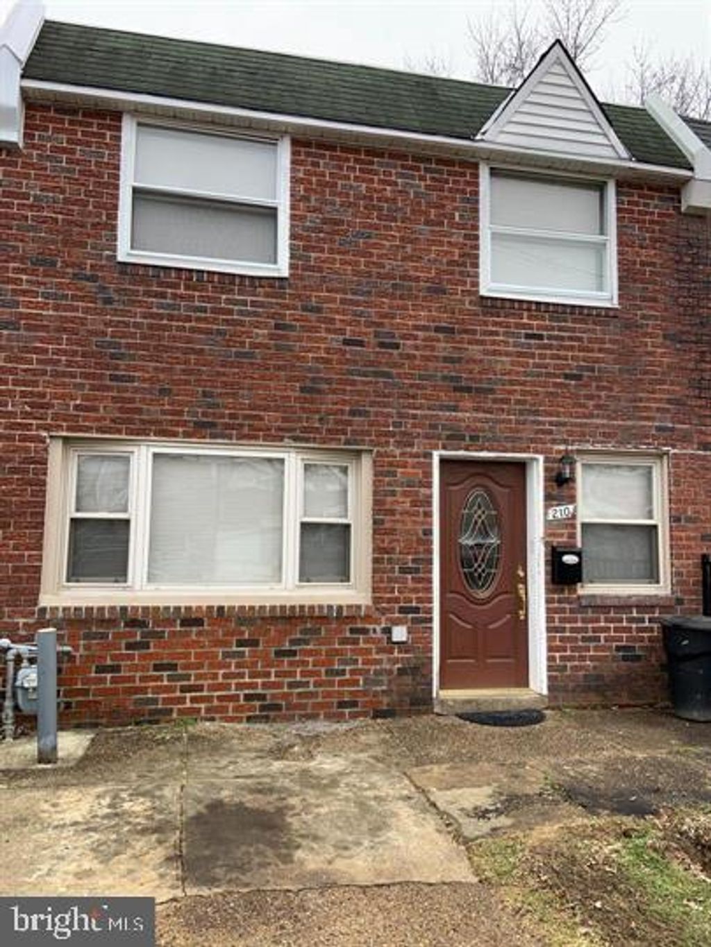 Photo of 210 Londonderry Lane, DARBY, PA 19023 (MLS # PADE2094324)