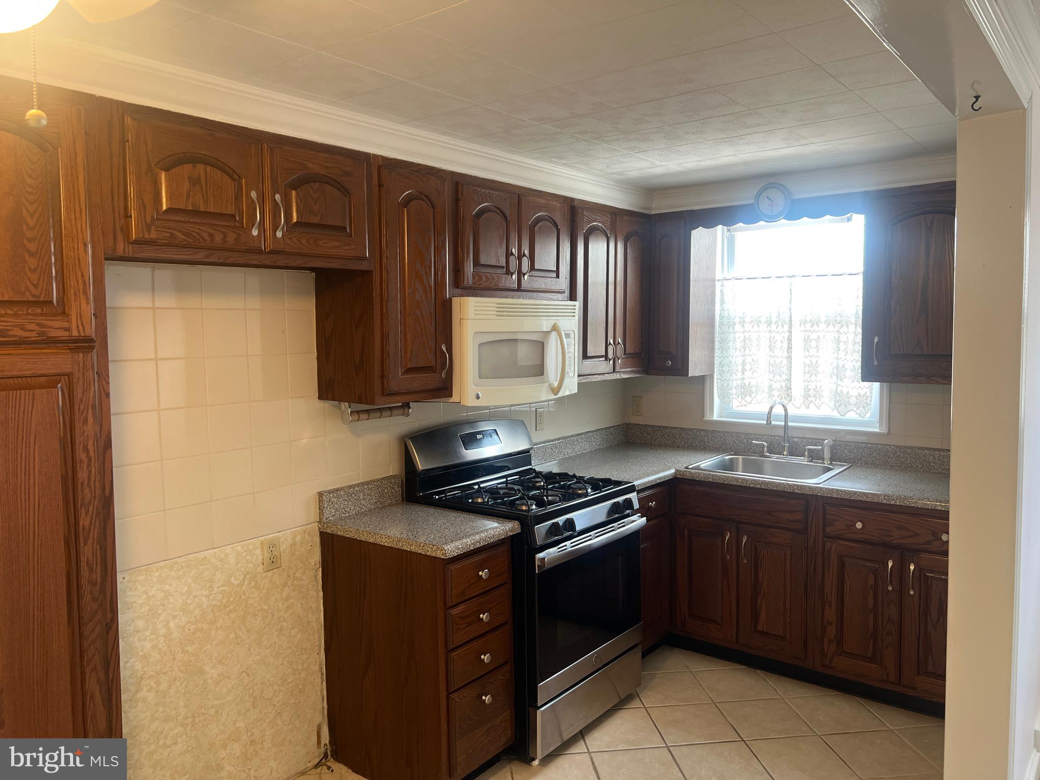 DREXEL HILL - Residential