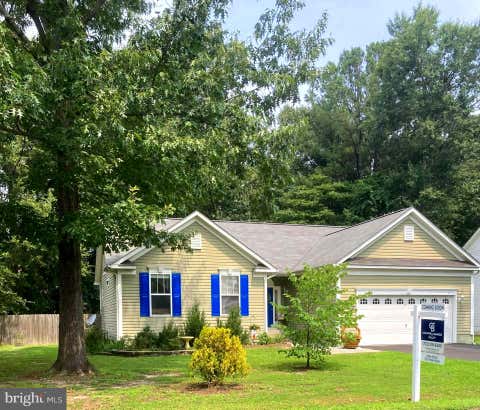 Homes For Sale - 211 Meadow Avenue Ave<br/> Westmoreland County, COLONIAL BEACH, VA 22443