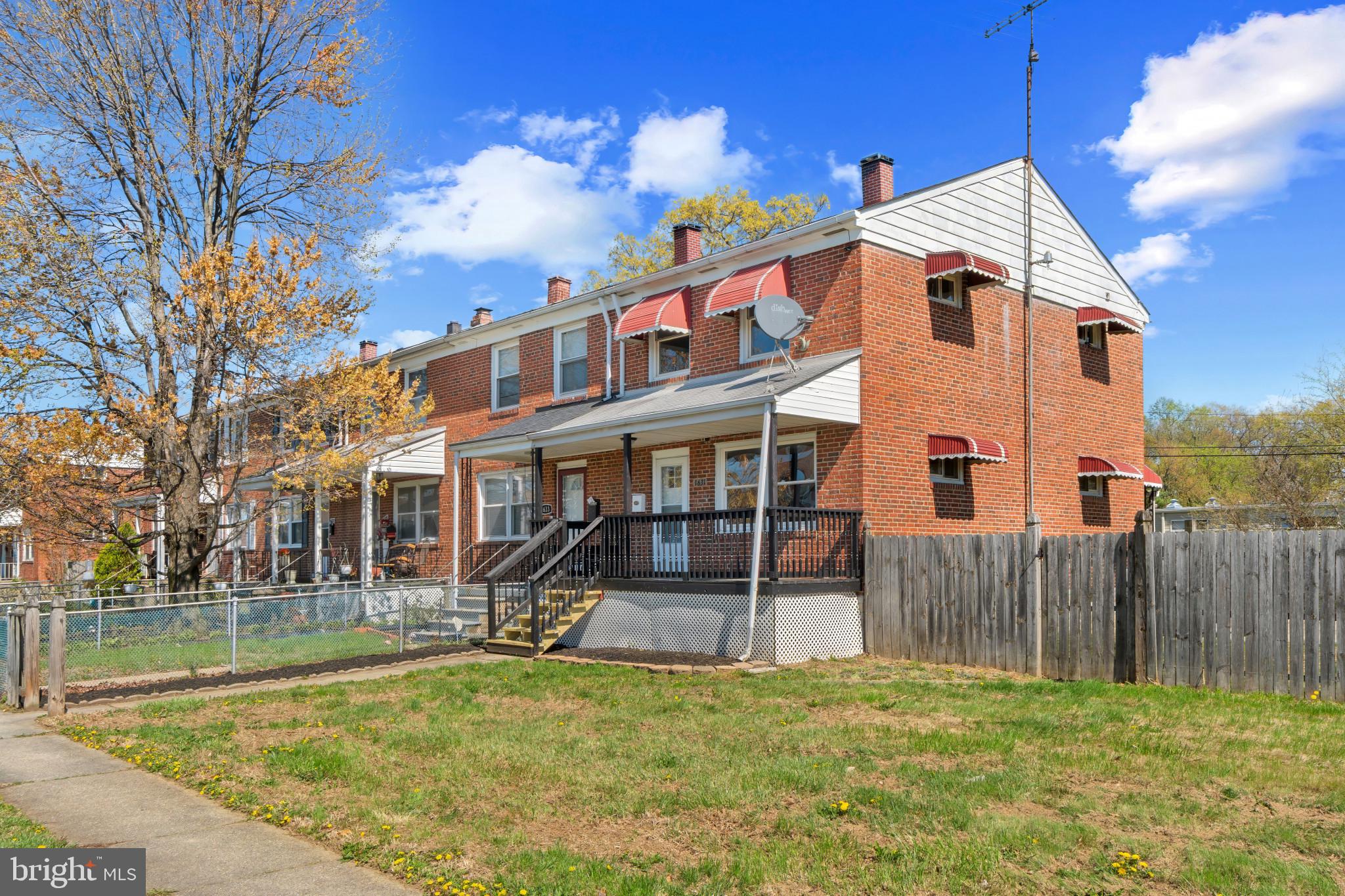 RIVERWOOD PARK - Residential