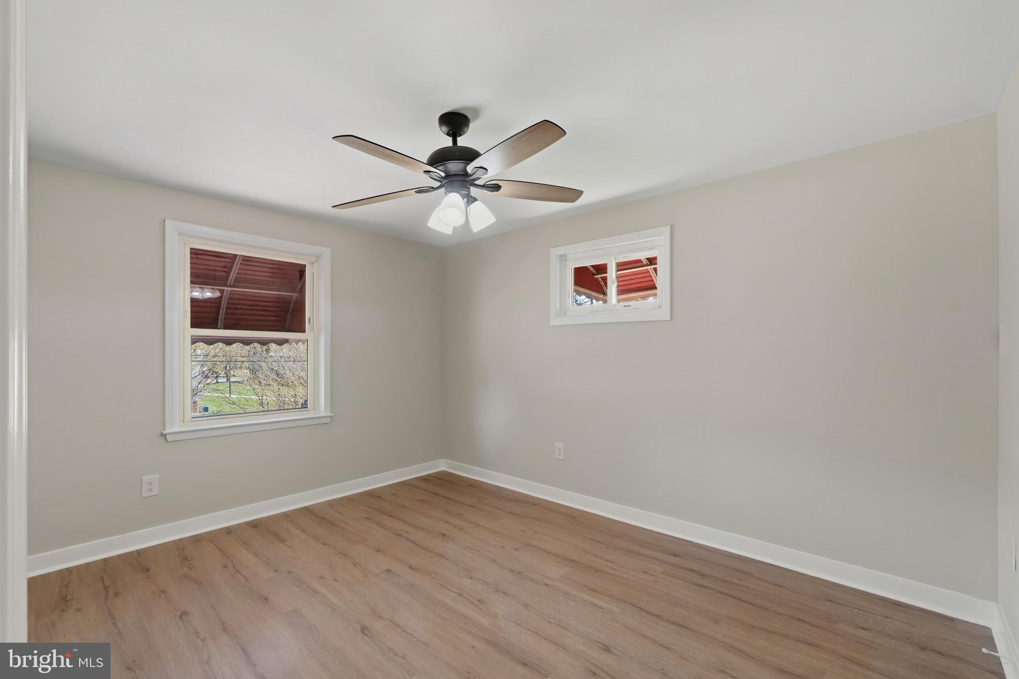 RIVERWOOD PARK - Residential