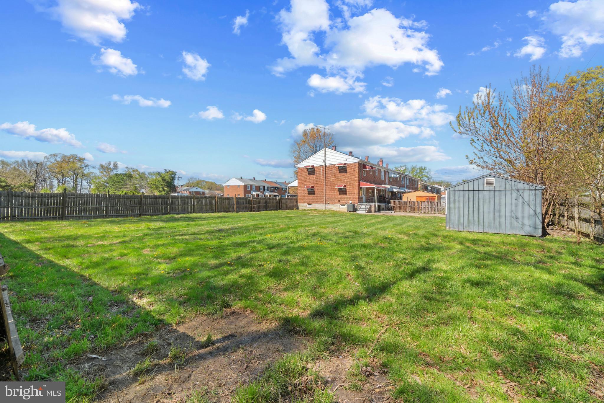 RIVERWOOD PARK - Residential