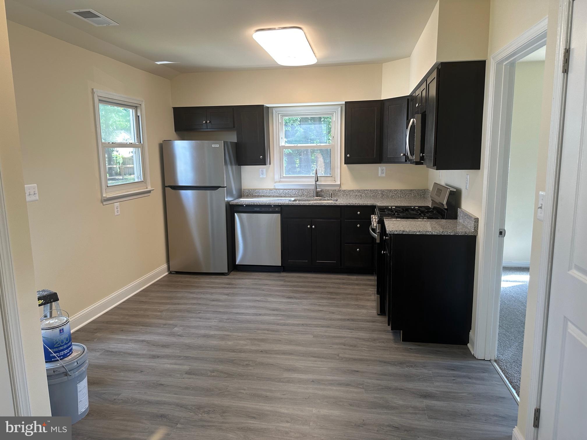 GLEN BURNIE HEIGHTS - Residential Lease