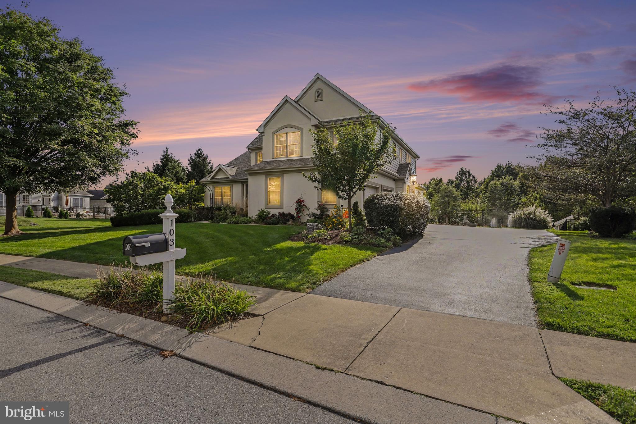 103 FIELDGATE DRIVE