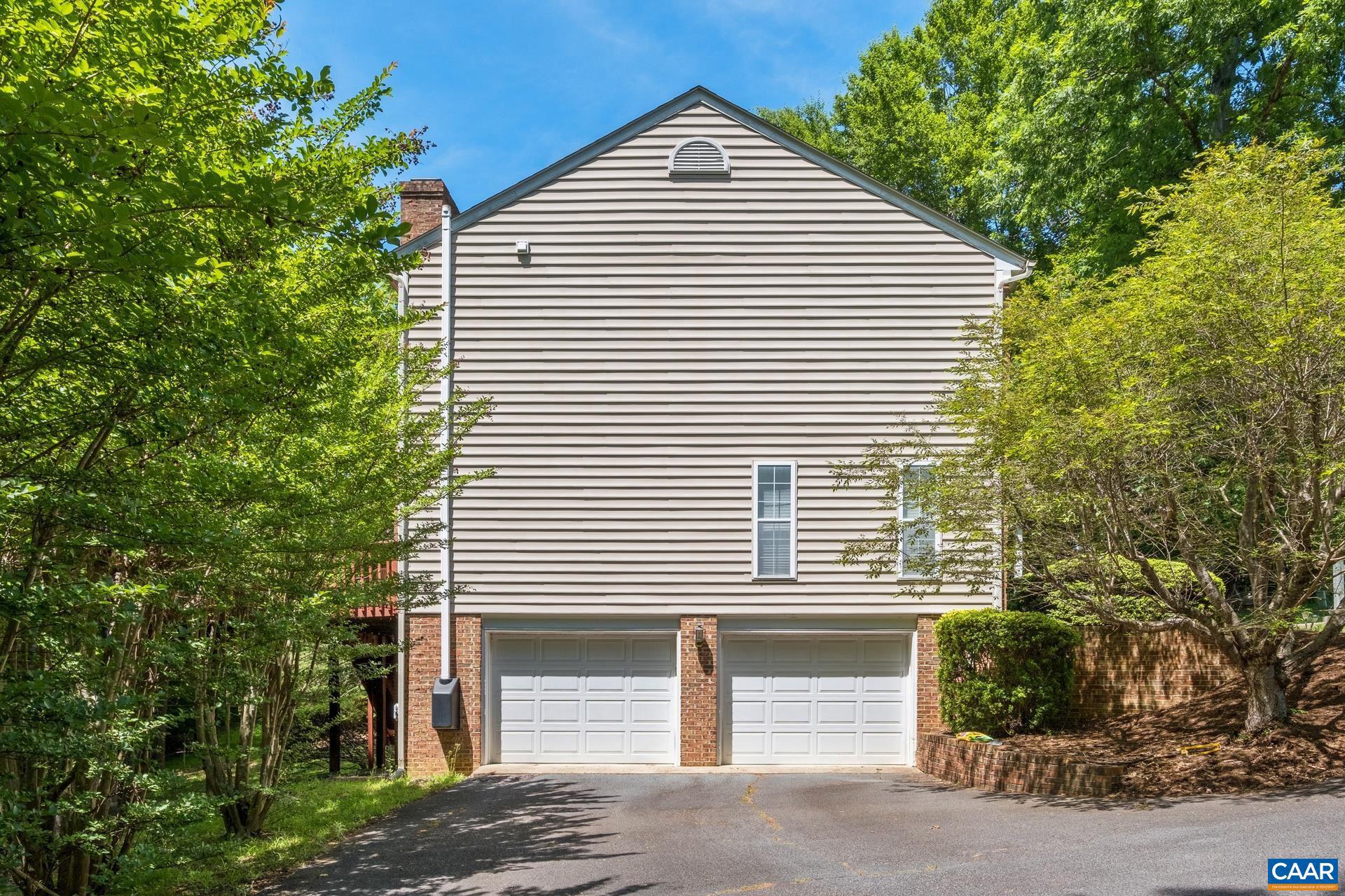 FOREST LAKES SOUTH - Residential