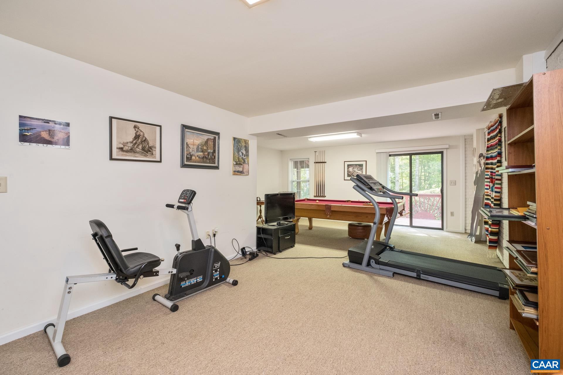 FOREST LAKES SOUTH - Residential