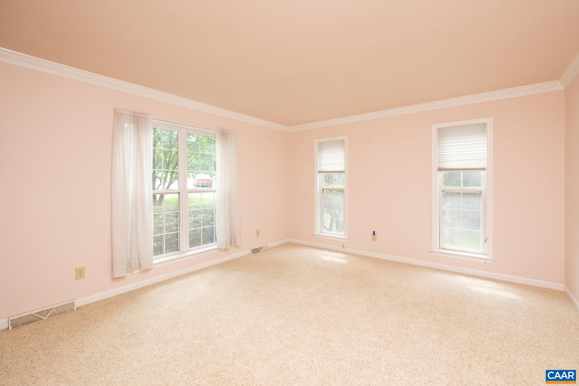 FOREST LAKES SOUTH - Residential