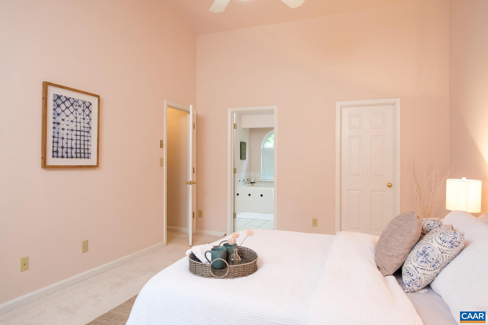 FOREST LAKES SOUTH - Residential