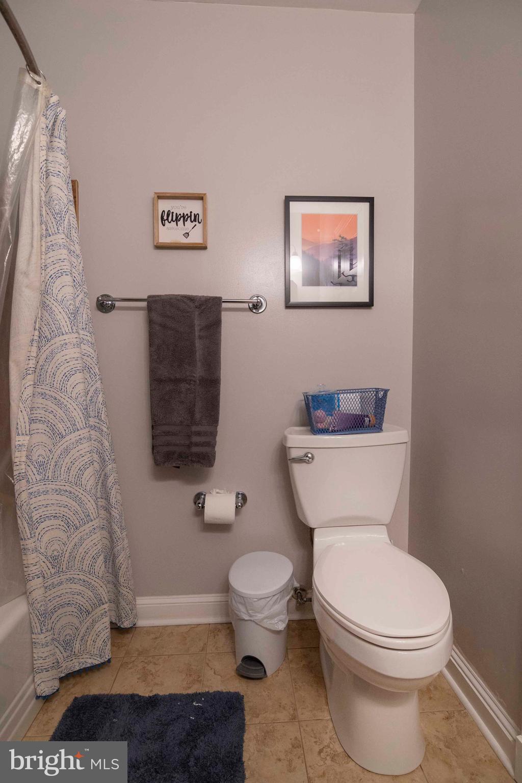 EDGEWOOD PARK - Residential