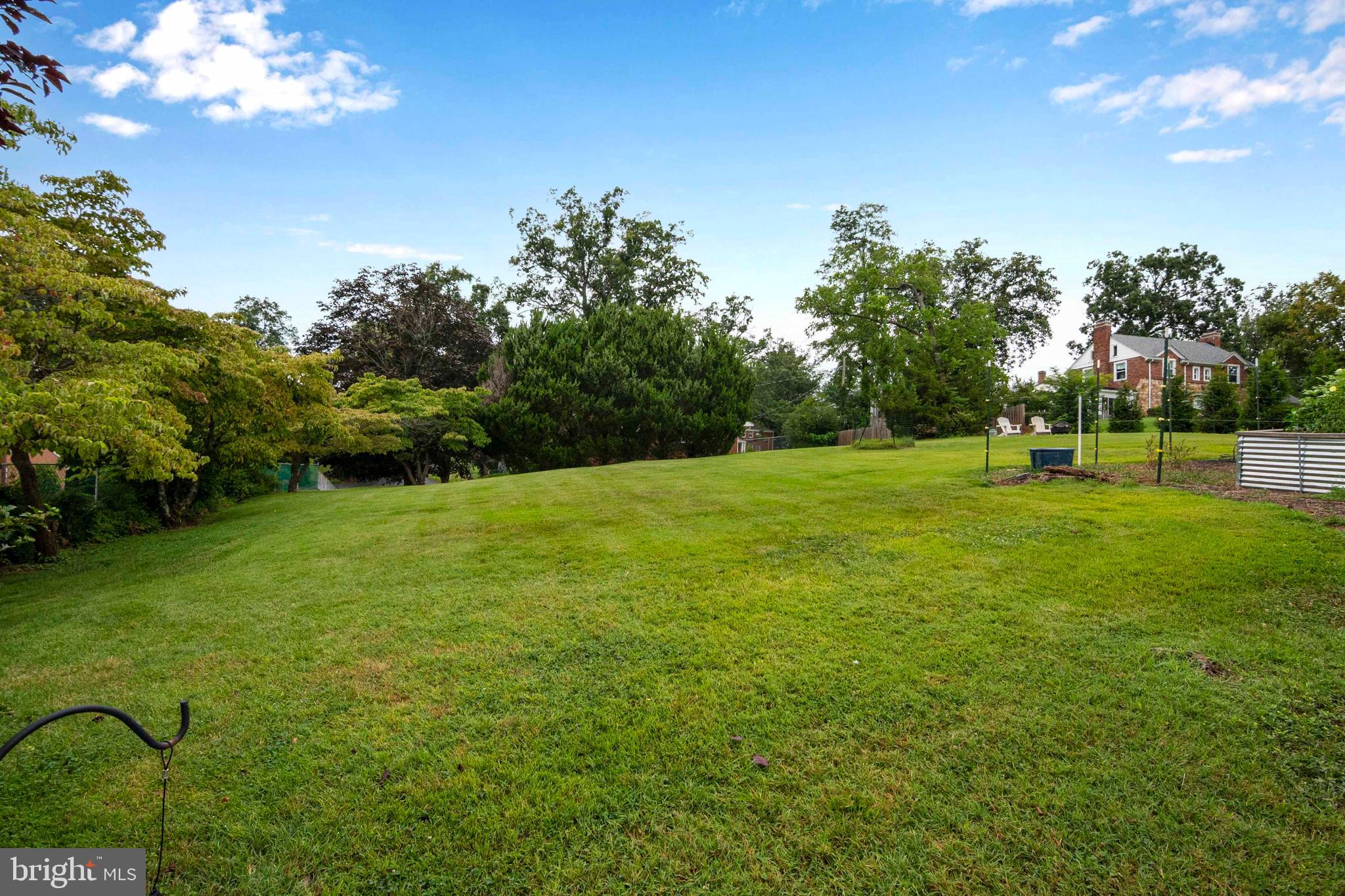 EDGEWOOD PARK - Residential