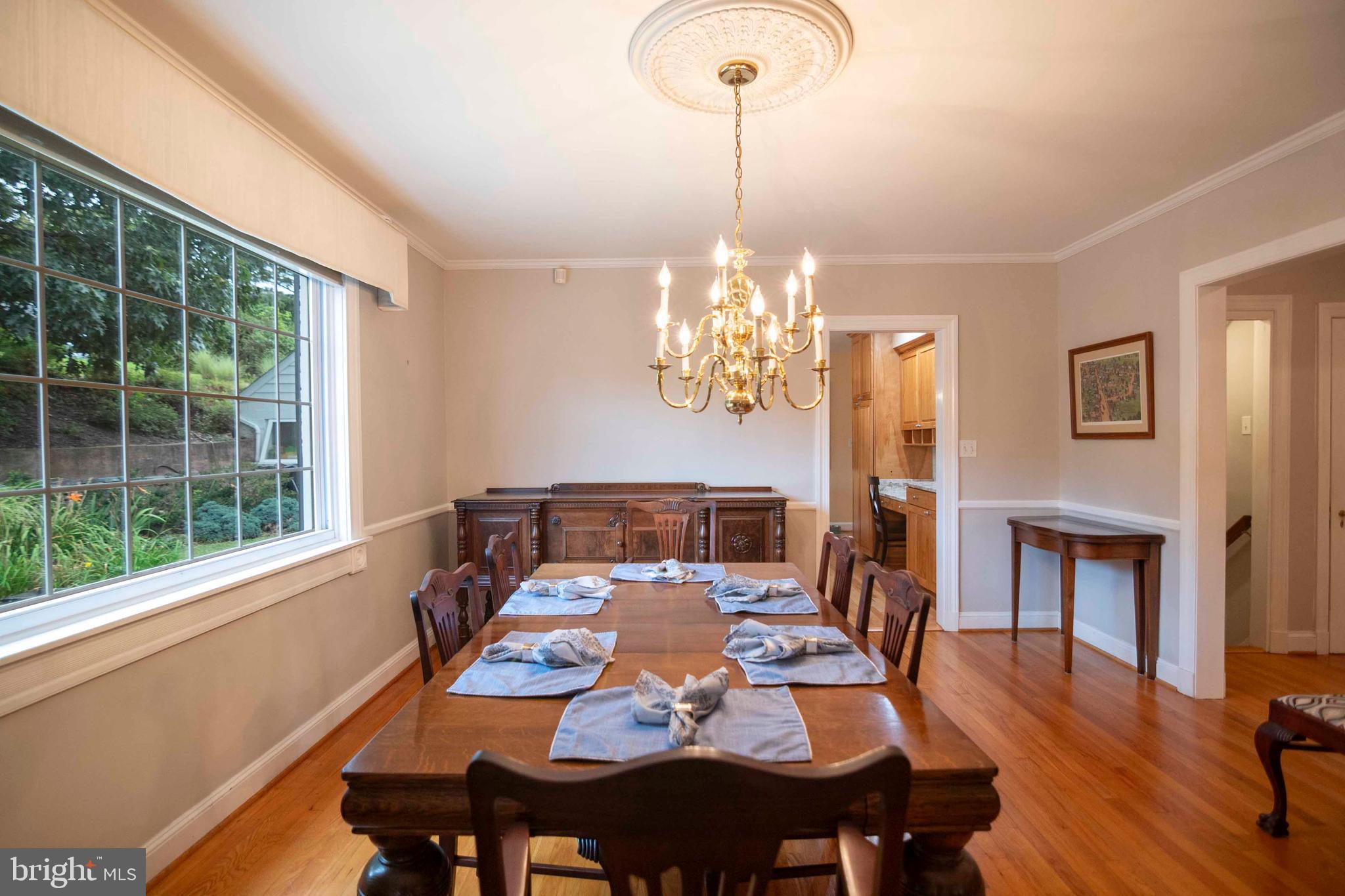 EDGEWOOD PARK - Residential