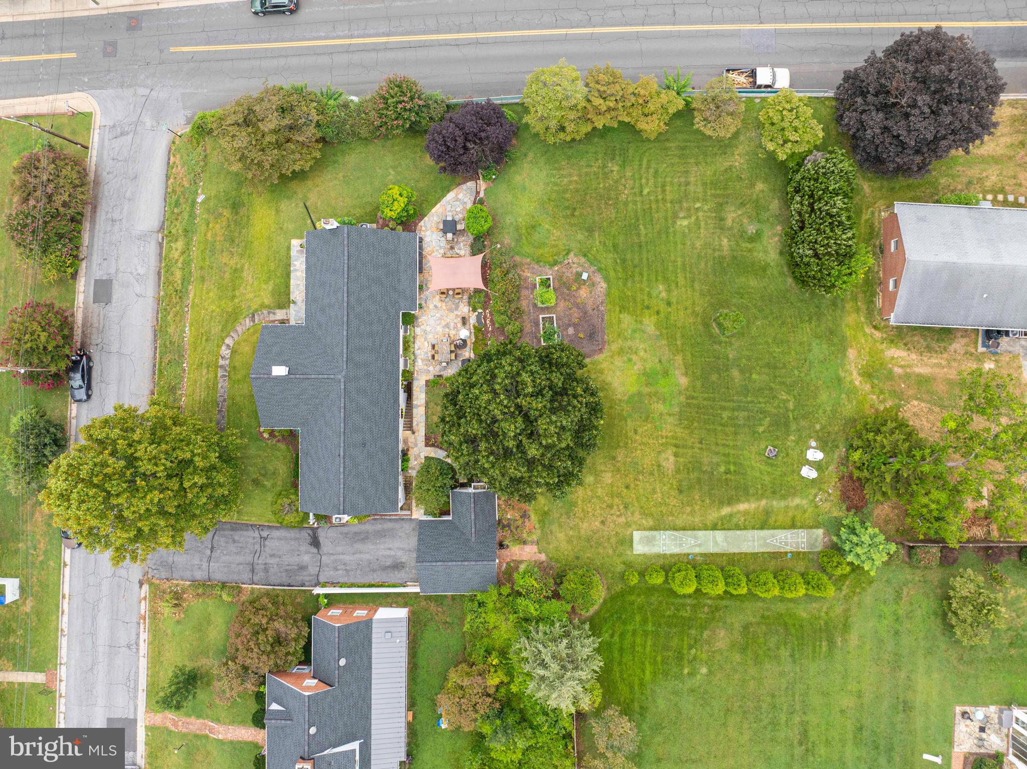 EDGEWOOD PARK - Residential