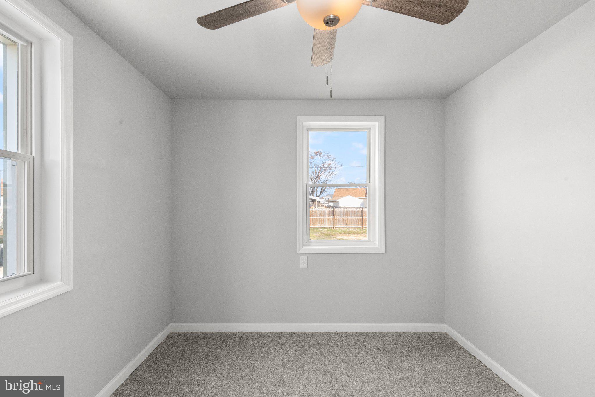 GRAY MANOR - Residential