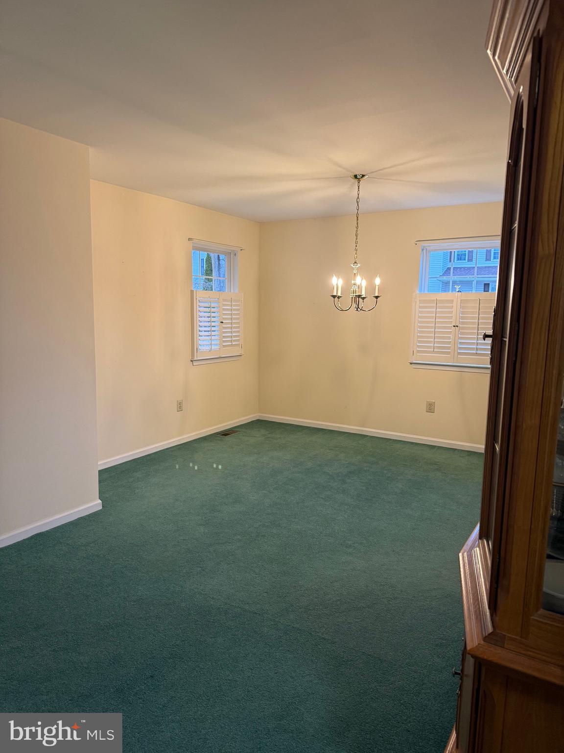 YORKTOWN - Residential