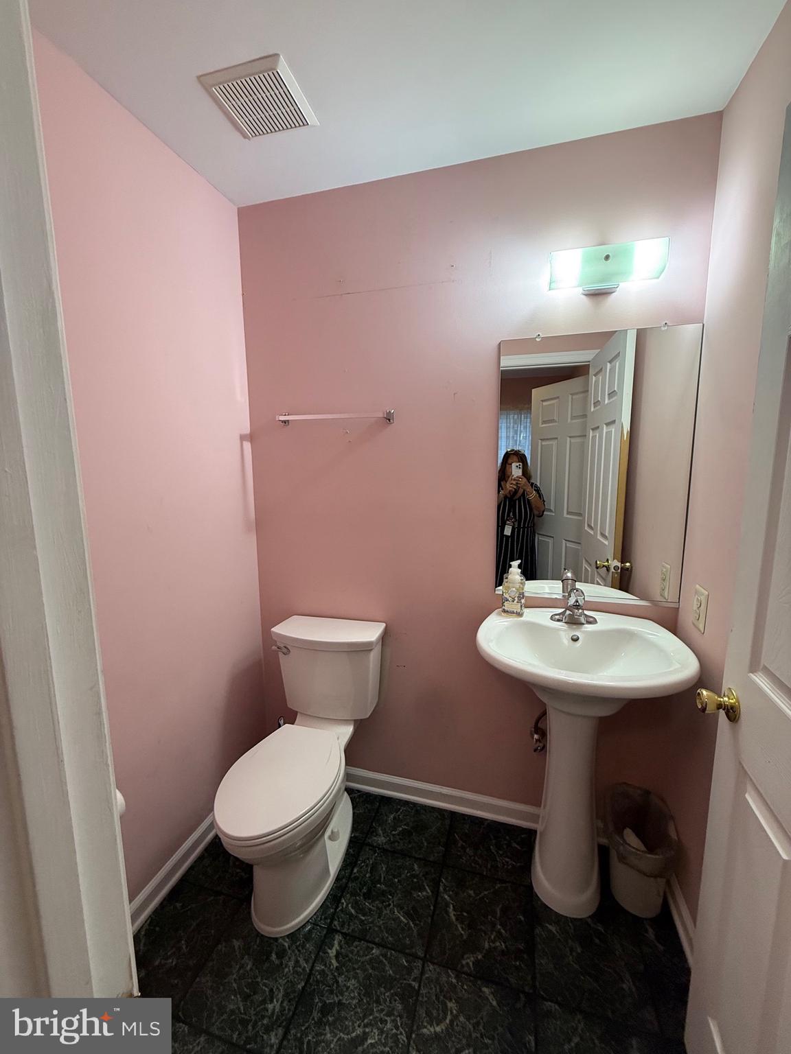 YORKTOWN - Residential