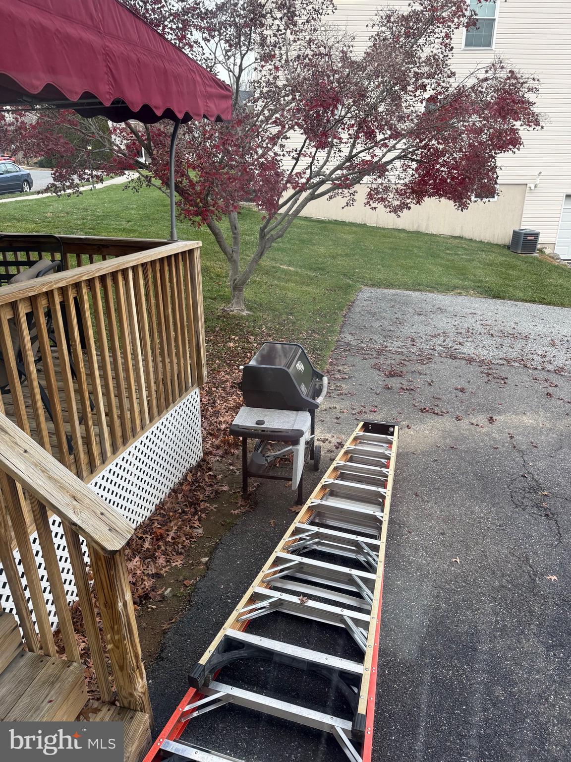 YORKTOWN - Residential