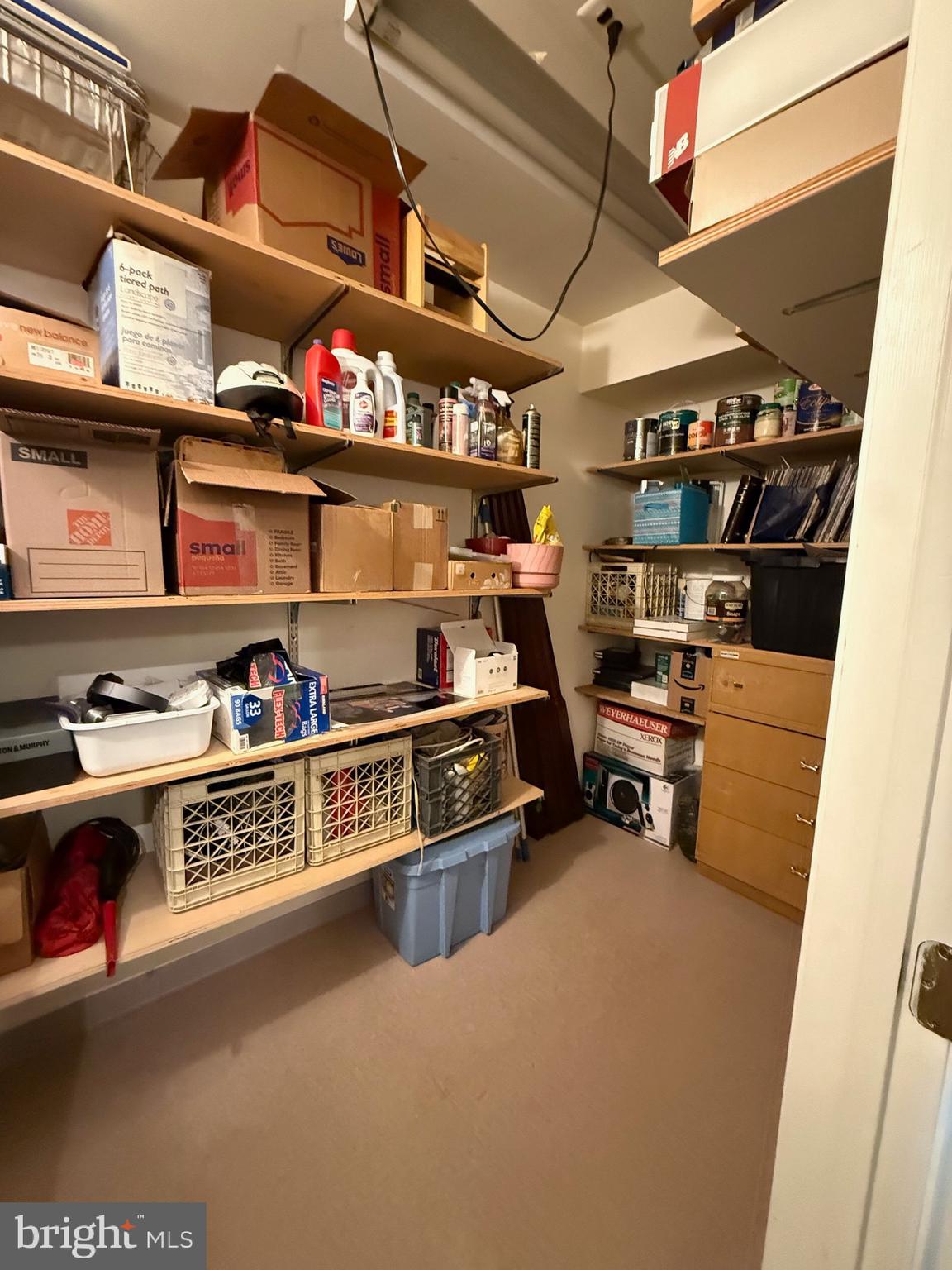 YORKTOWN - Residential