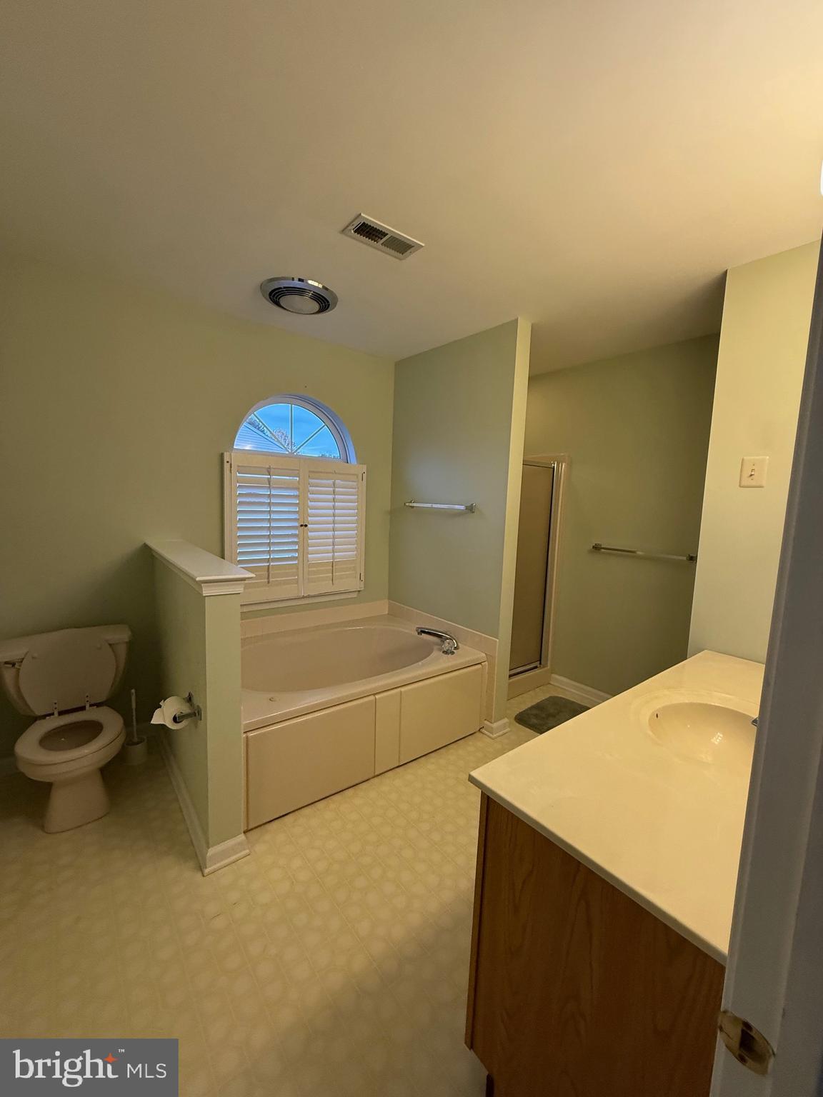 YORKTOWN - Residential