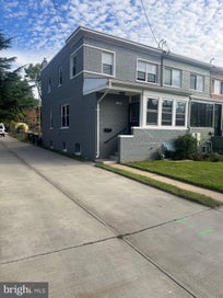 704 BUCHANAN STREET NE WASHINGTON DC 20017