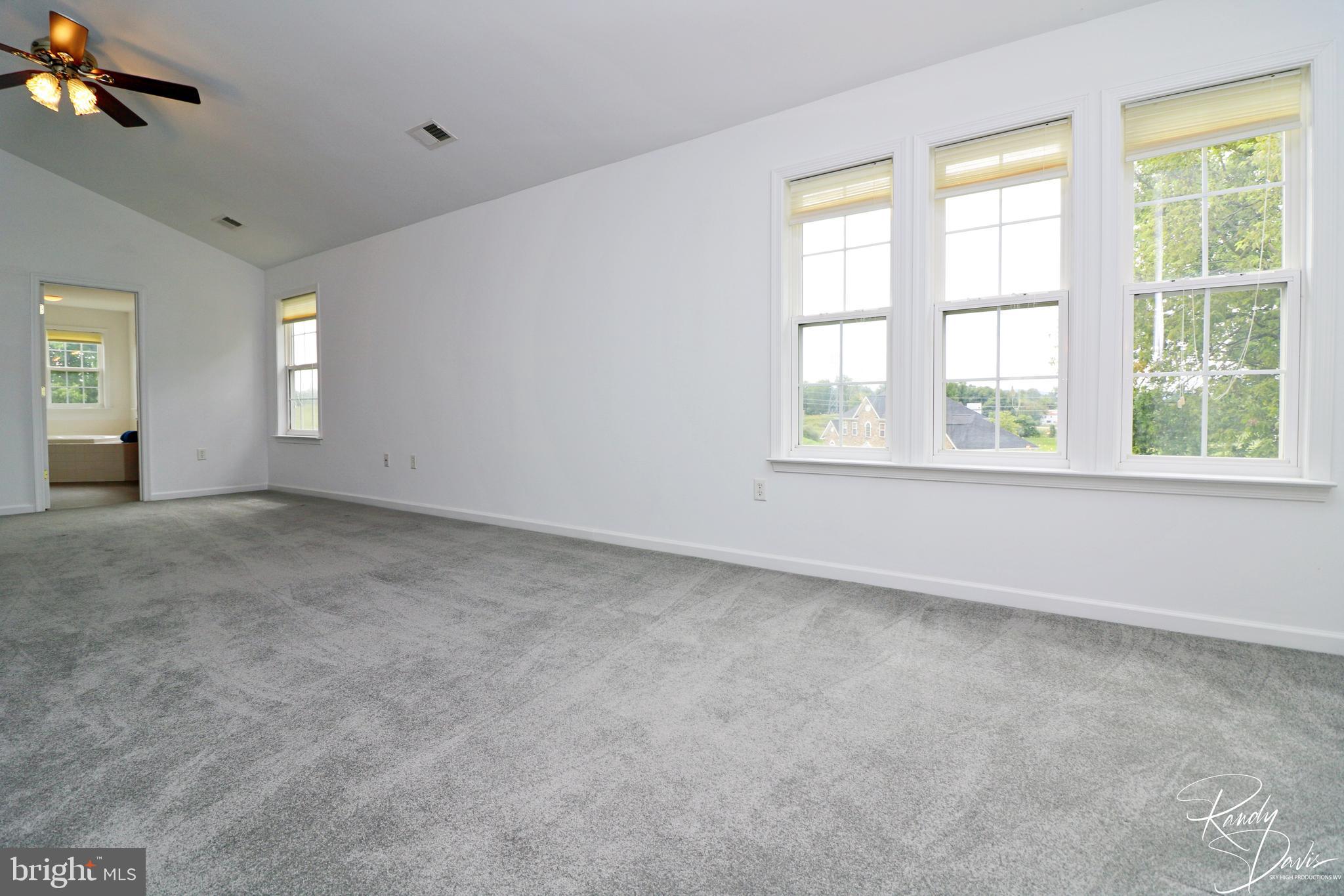 SPRUCE HILL ESTATES - Residential