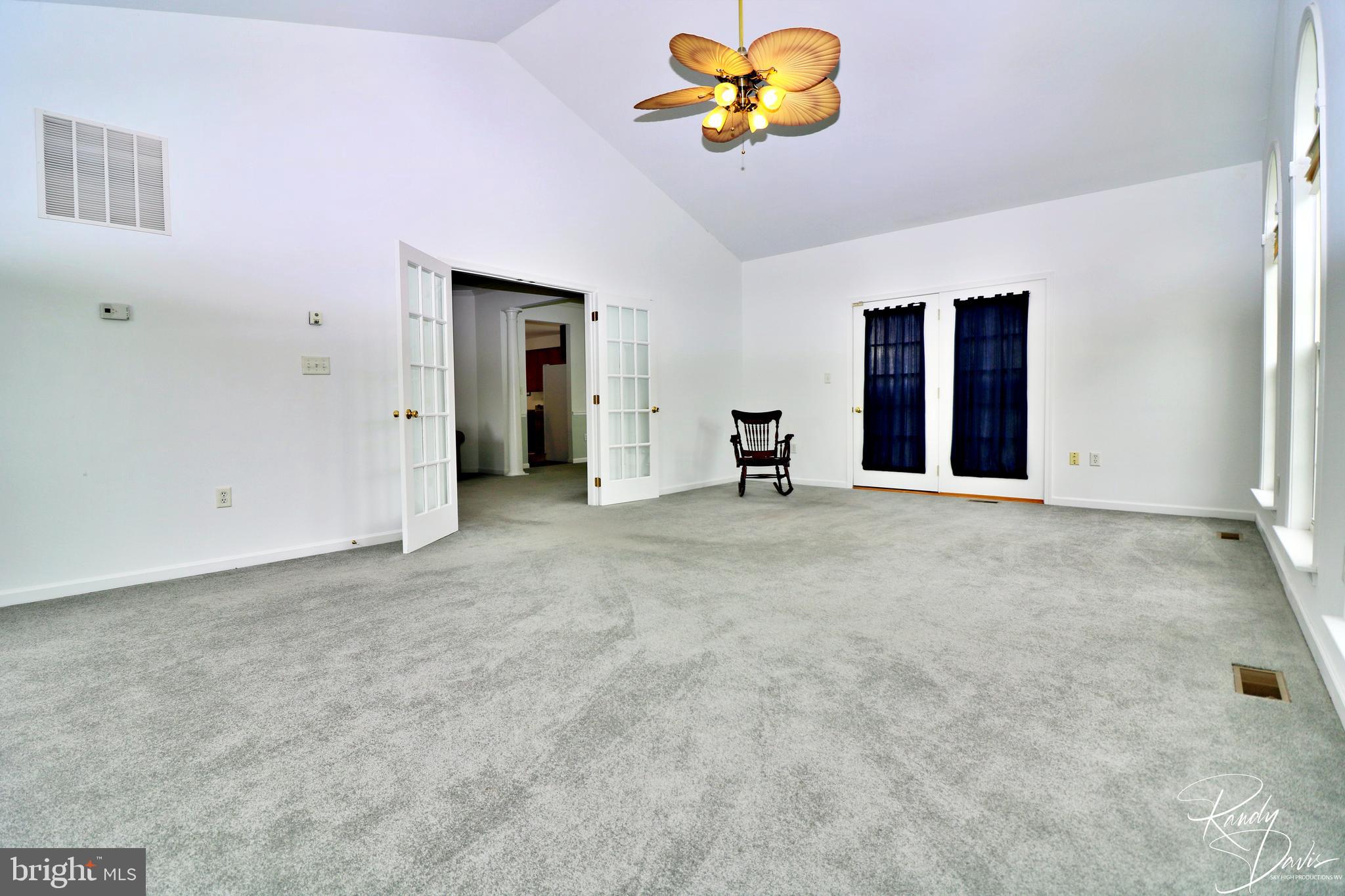 SPRUCE HILL ESTATES - Residential