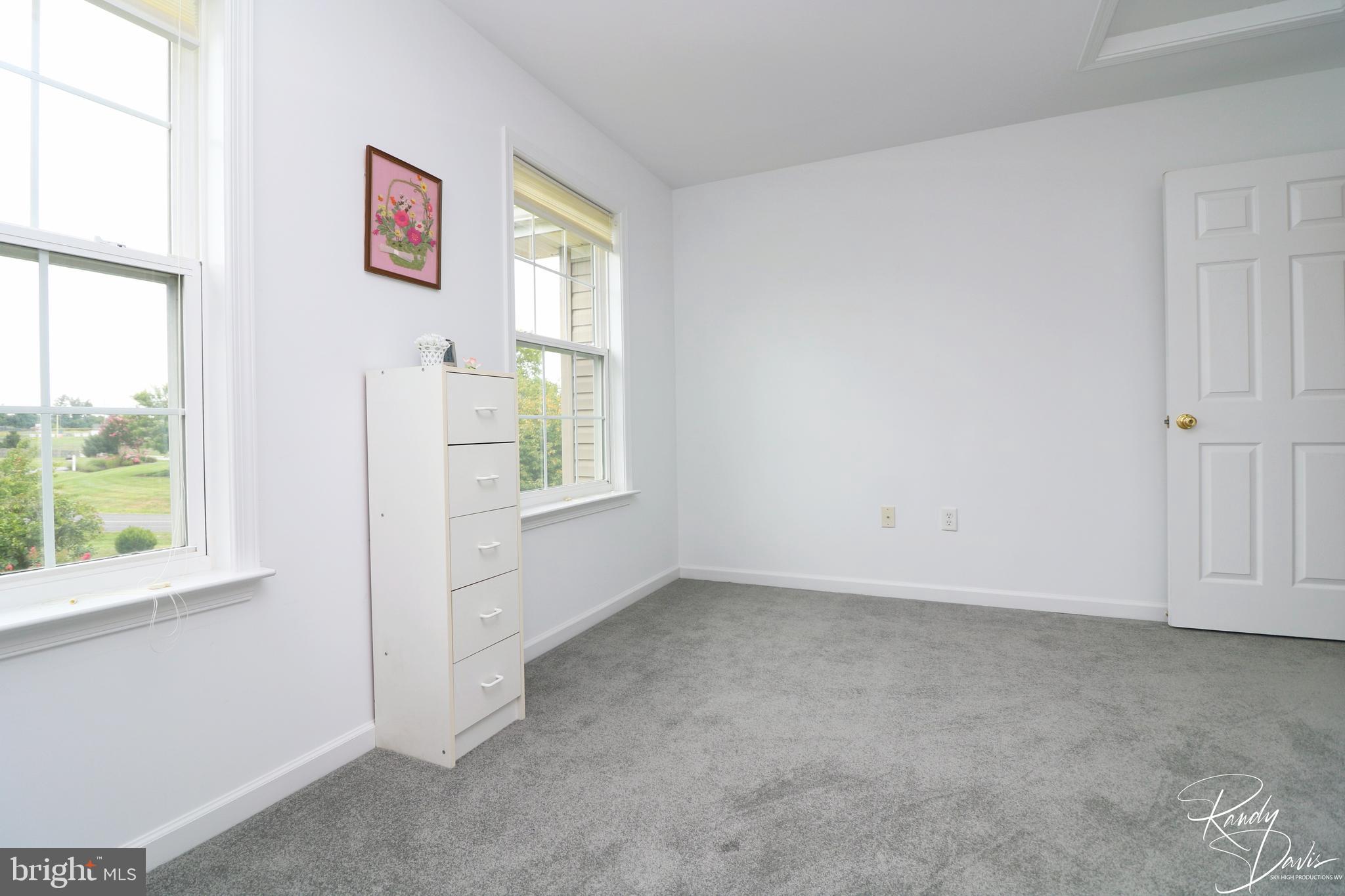 SPRUCE HILL ESTATES - Residential