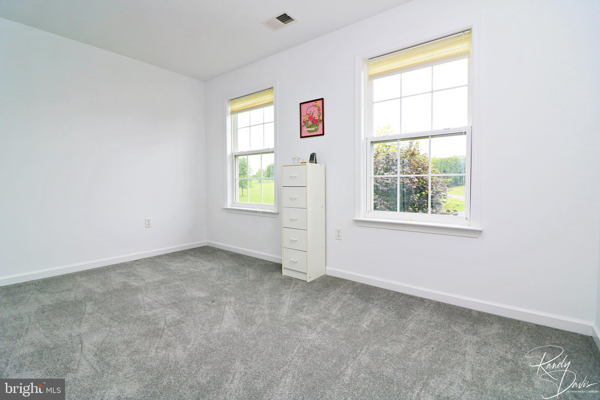 SPRUCE HILL ESTATES - Residential