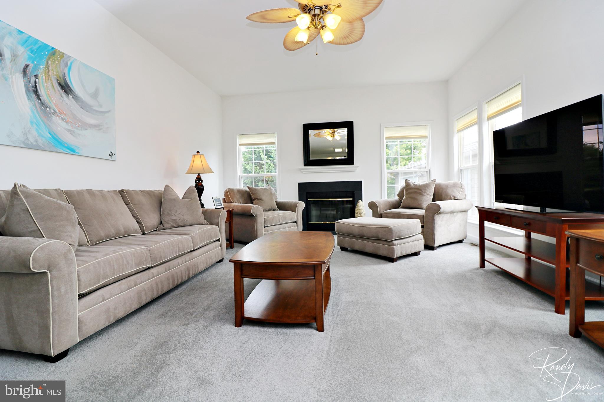 SPRUCE HILL ESTATES - Residential