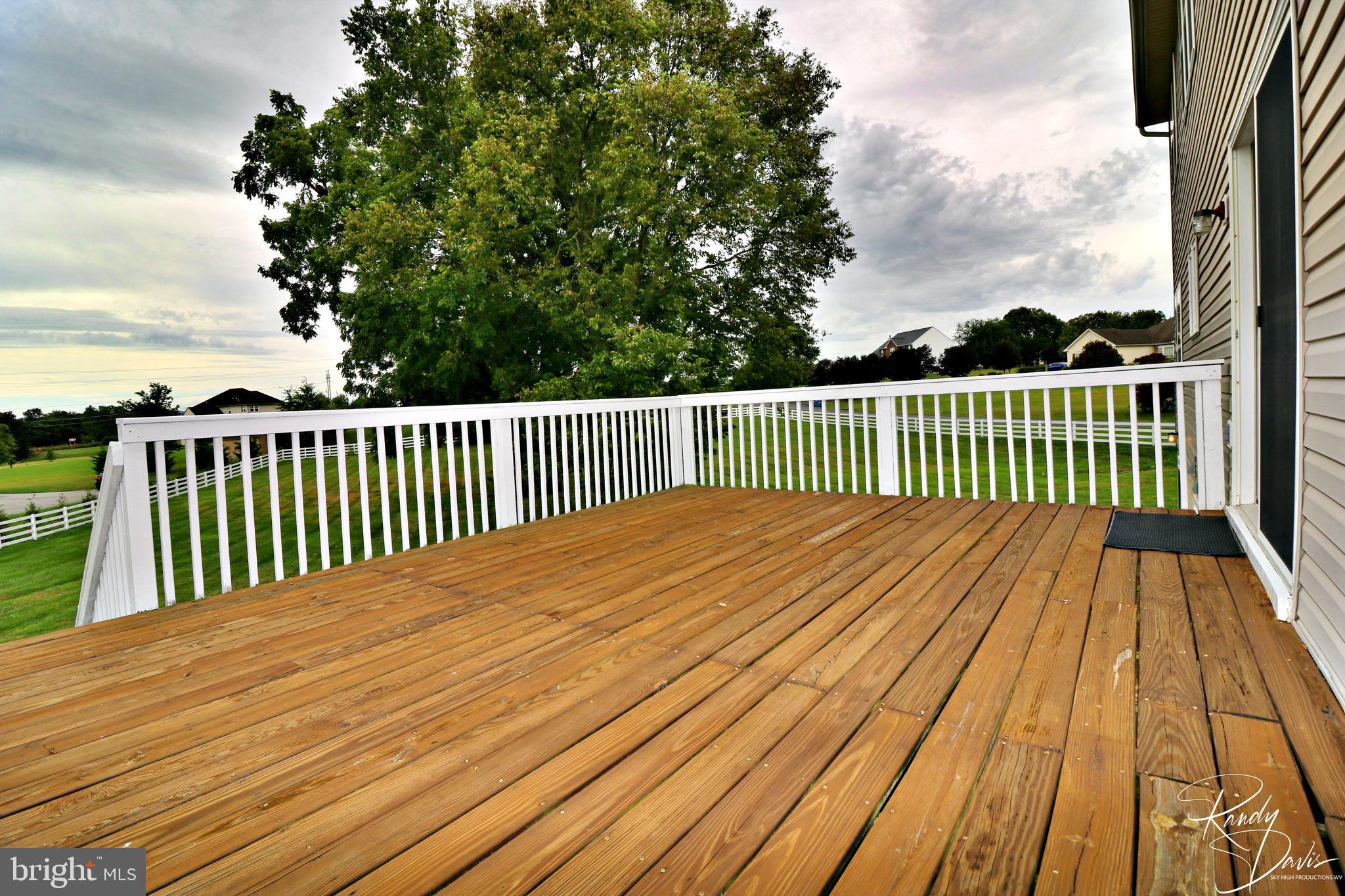 SPRUCE HILL ESTATES - Residential