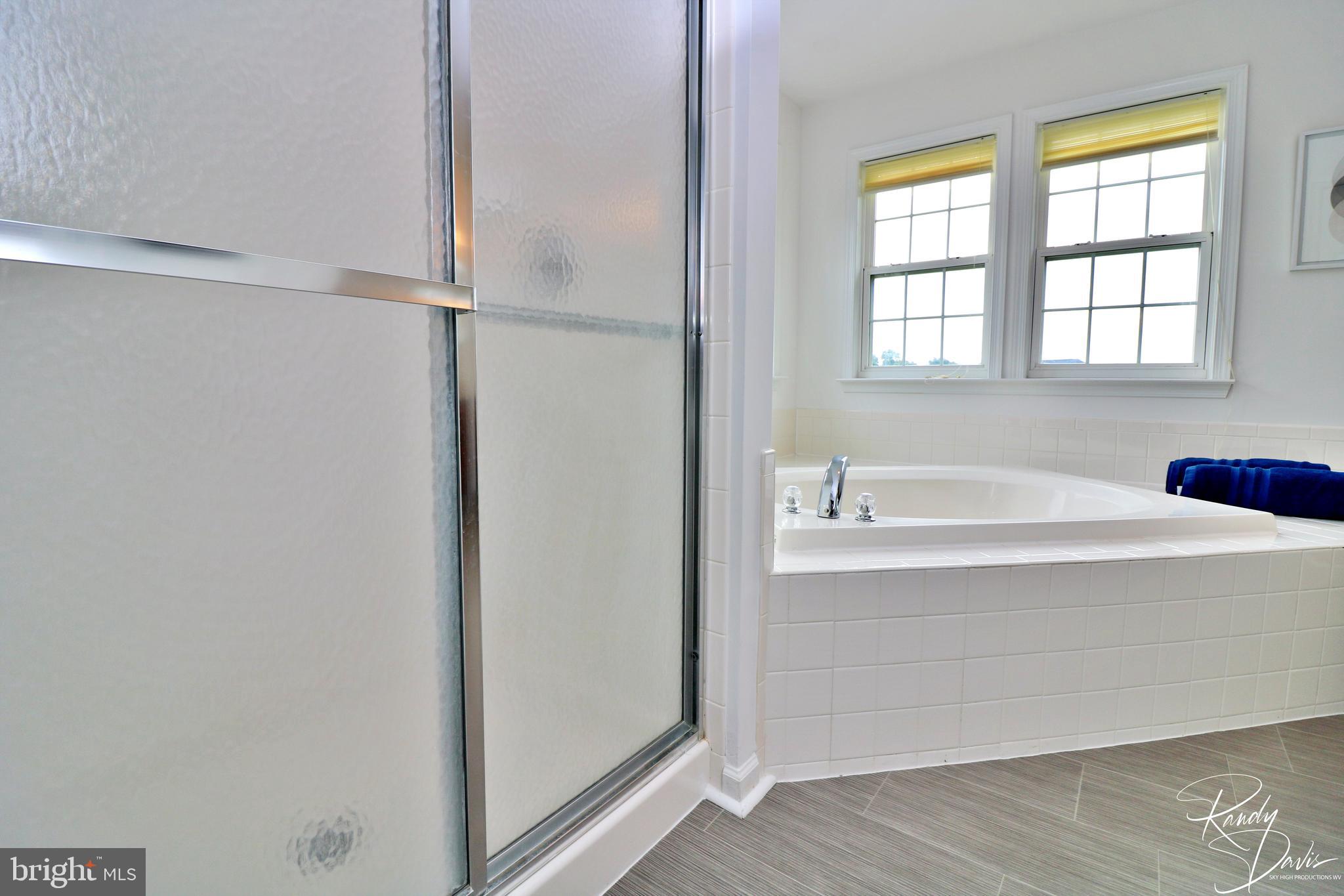 SPRUCE HILL ESTATES - Residential