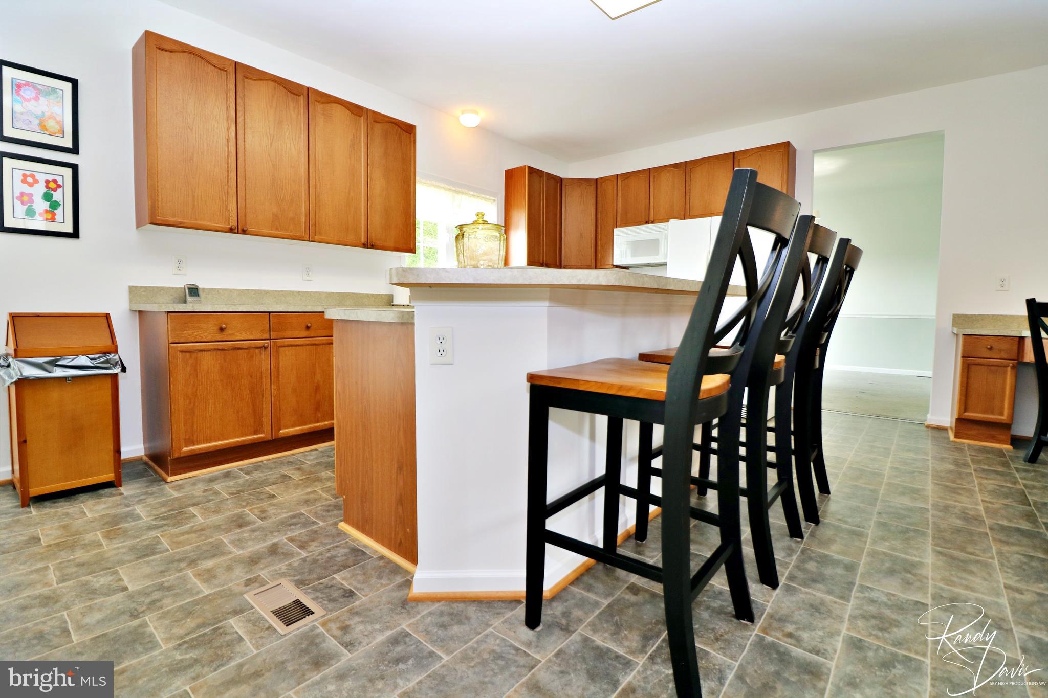 SPRUCE HILL ESTATES - Residential