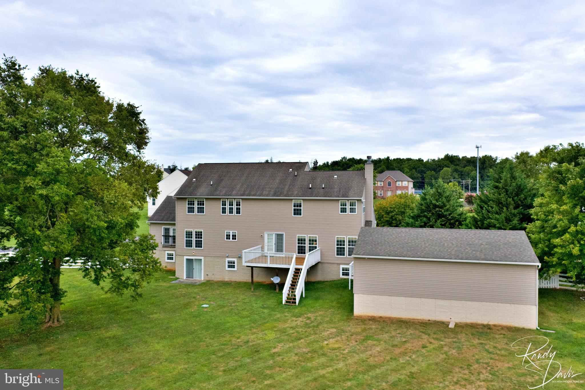 SPRUCE HILL ESTATES - Residential