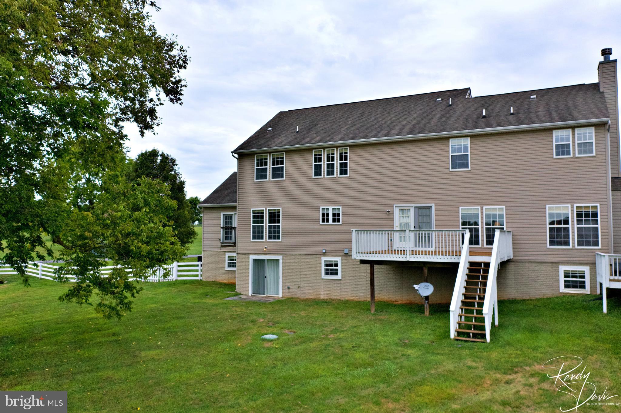 SPRUCE HILL ESTATES - Residential