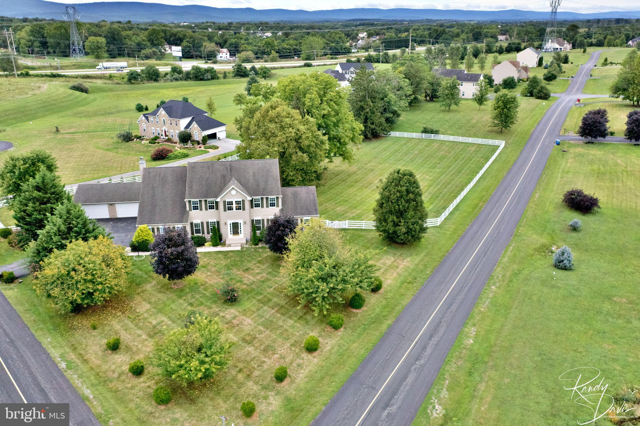 SPRUCE HILL ESTATES - Residential