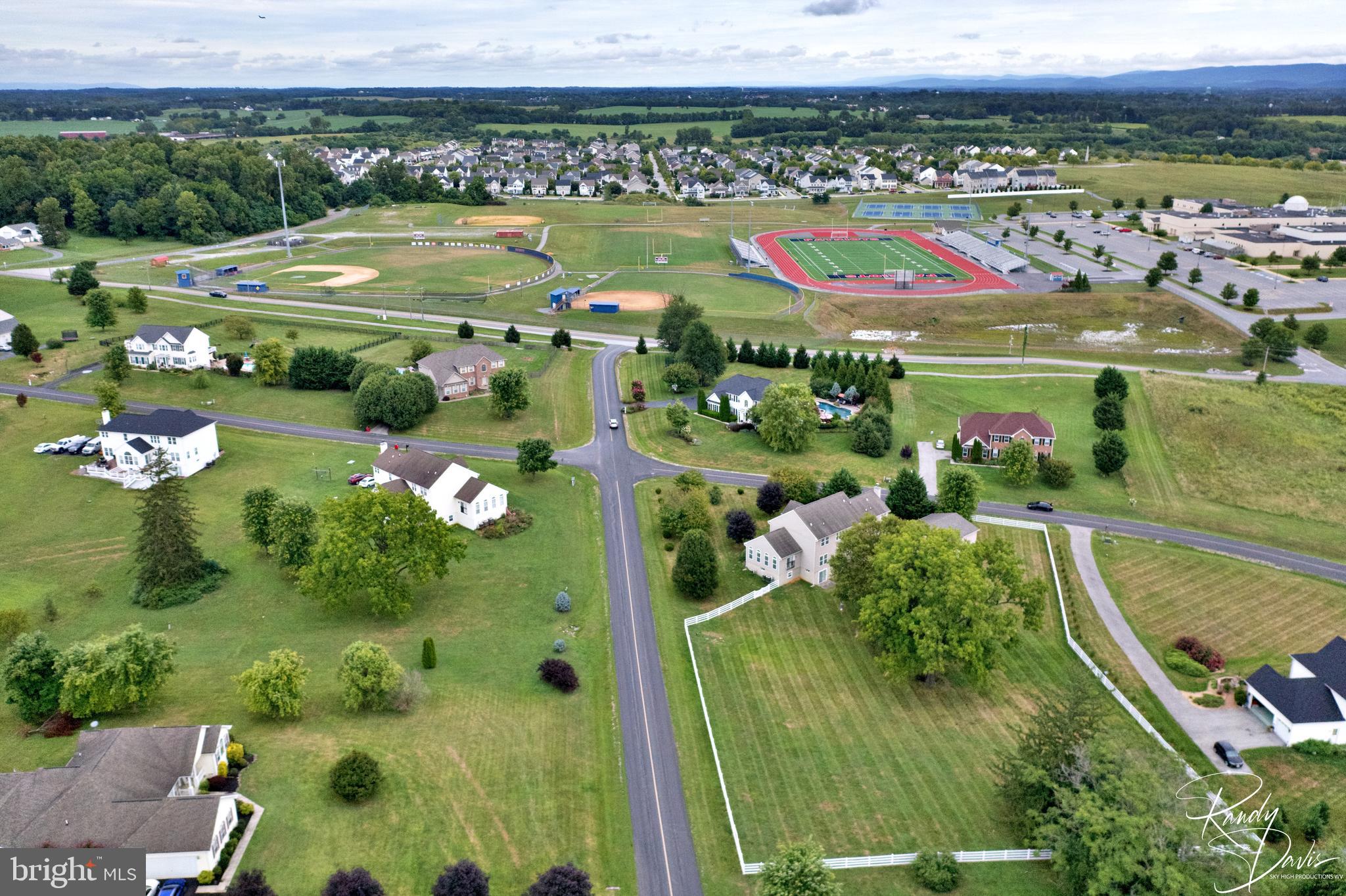 SPRUCE HILL ESTATES - Residential