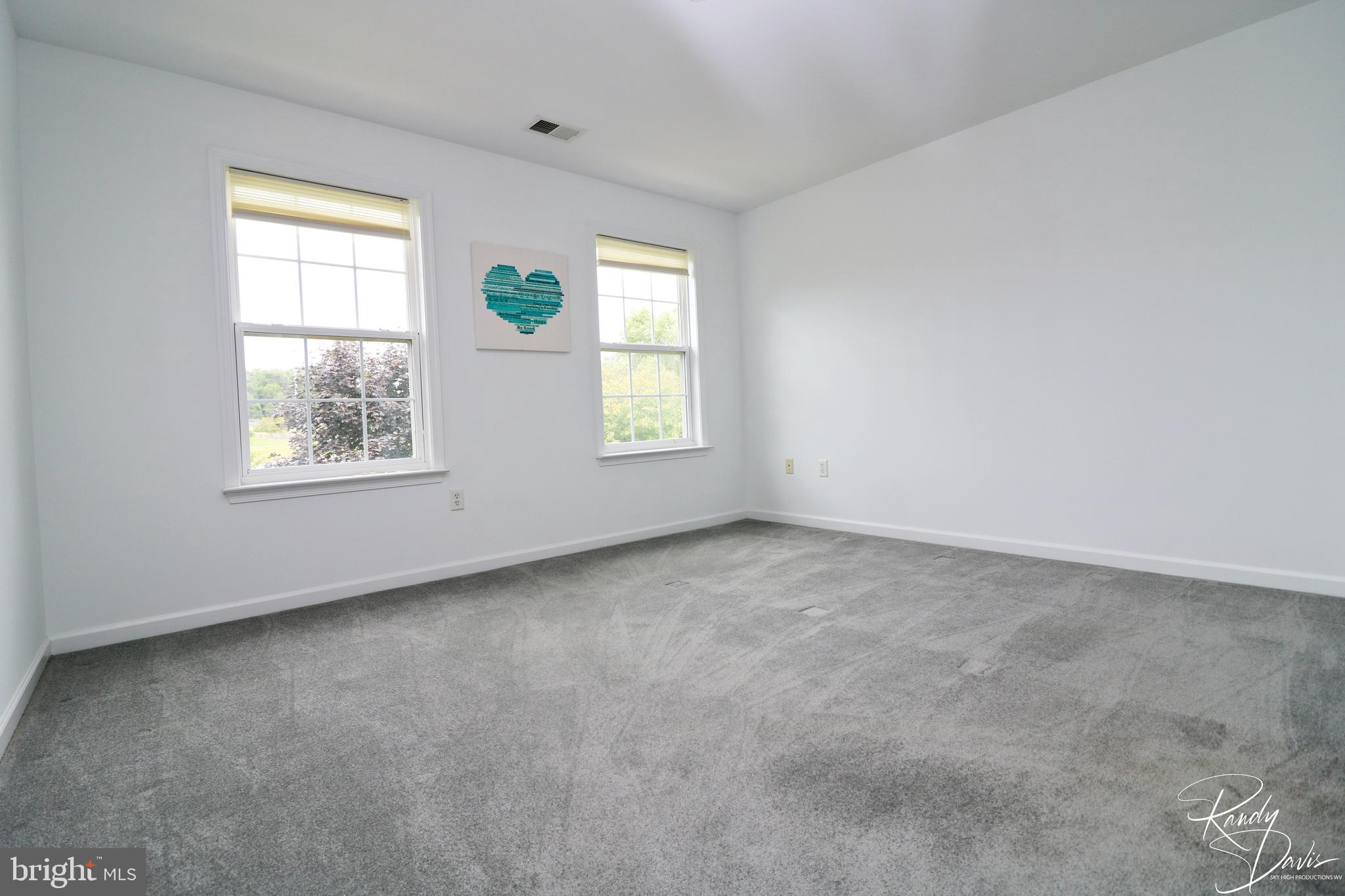 SPRUCE HILL ESTATES - Residential