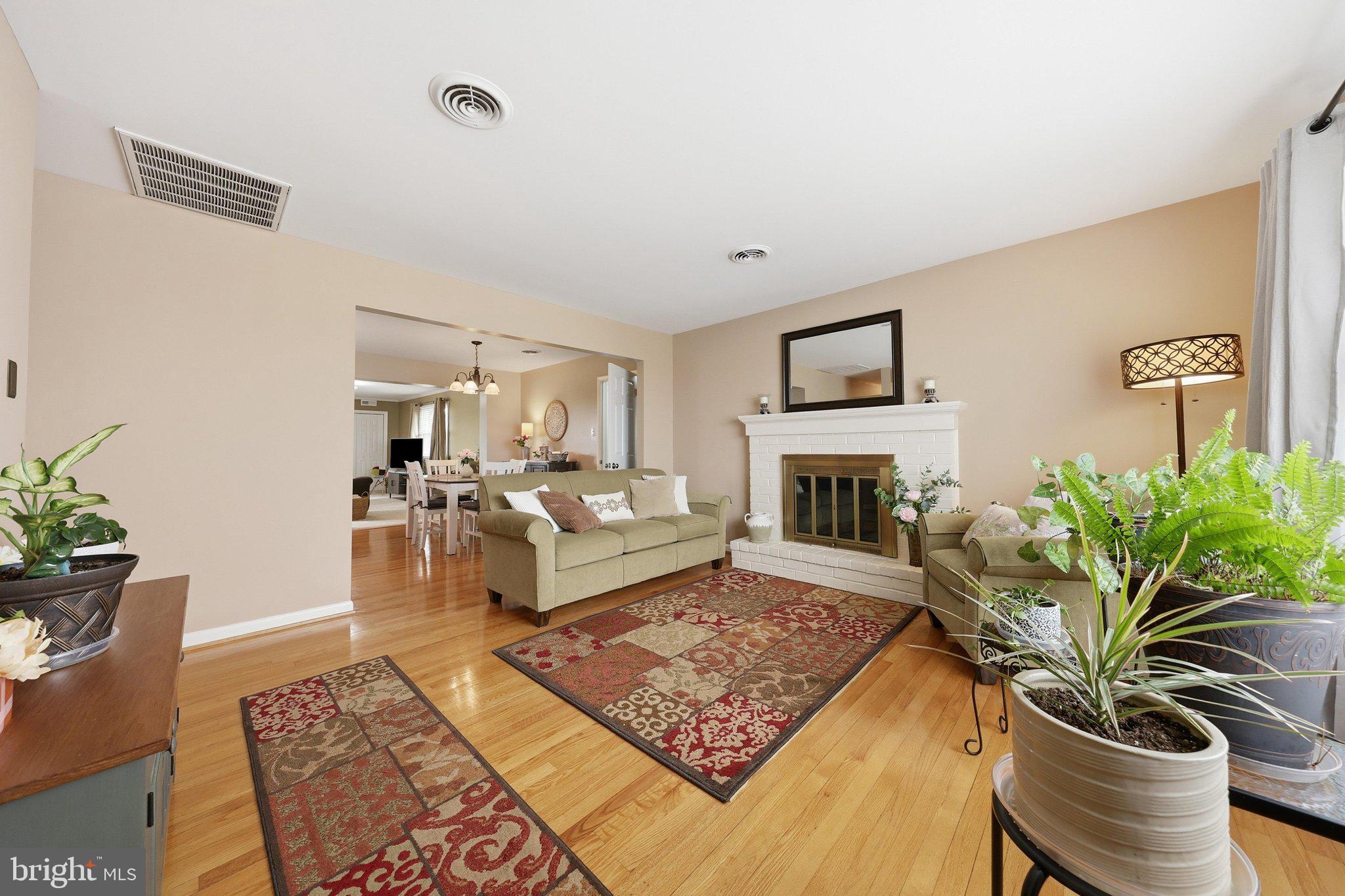 16913 FAIRVIEW ROAD