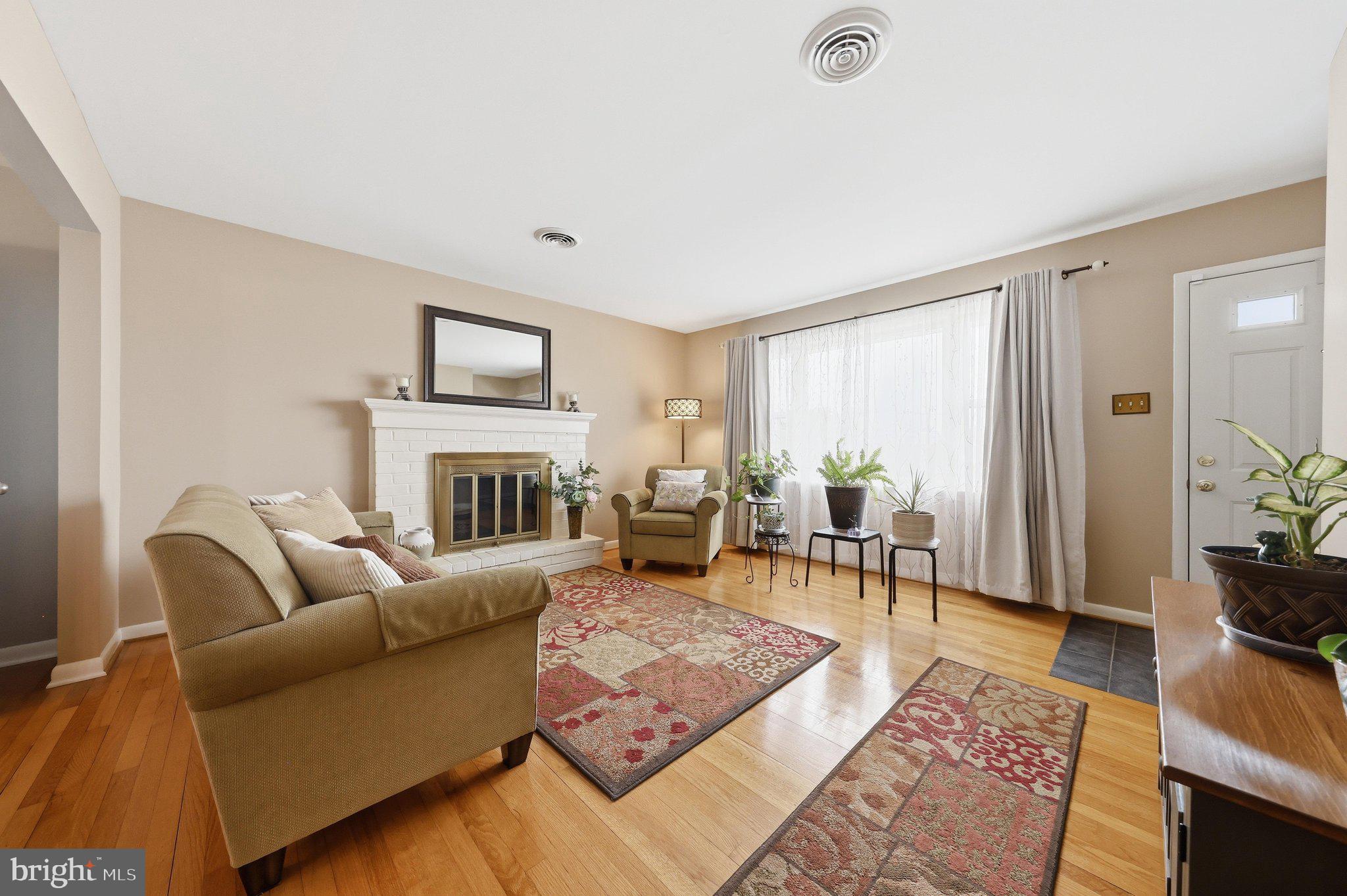 16913 FAIRVIEW ROAD