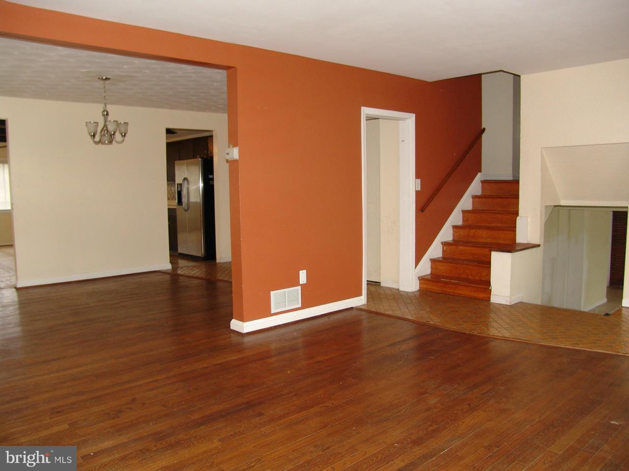 RIDGEFIELD - Residential