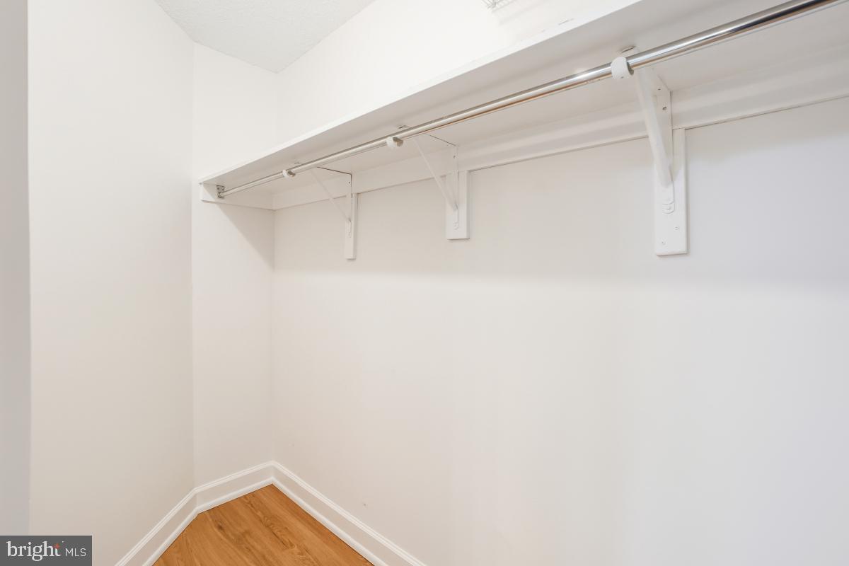 MONTEBELLO - Residential