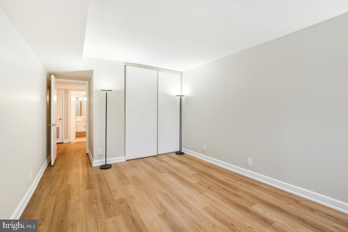 MONTEBELLO - Residential